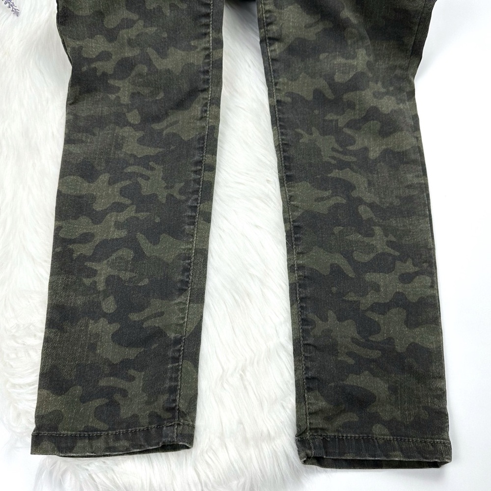 Unionbay Women's Camo Mid Rise Skinny Jeans Green Size 3 - Picture 4 of 8